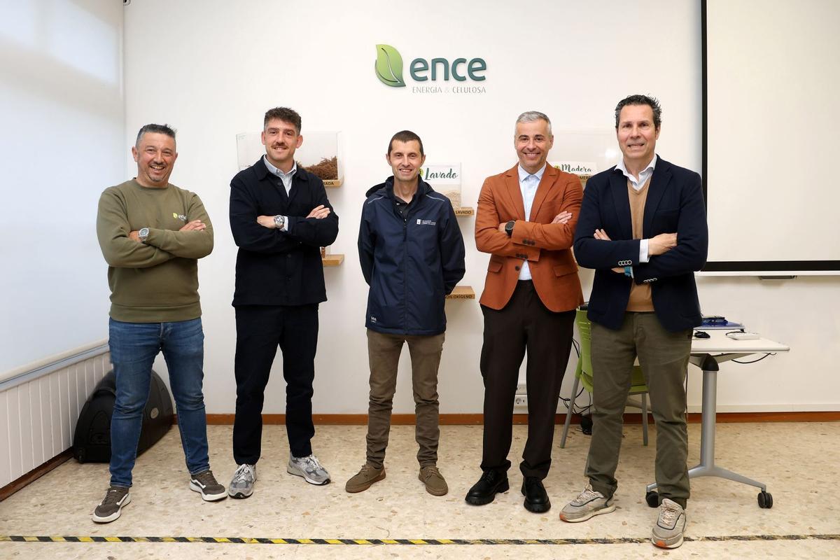 De izquierda a derecha: Roberto Manteiga, Jacobo Cuenca, Diego Castro, Iván Fernández y Juan Ibáñez.