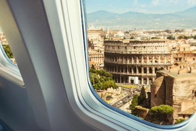 Coliseo, Avión, Roma