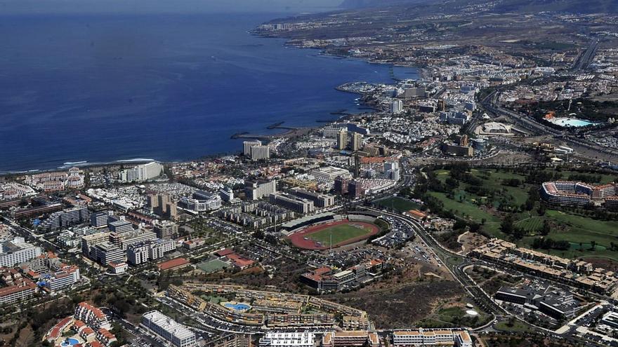 Detienen en Tenerife a un hombre por robar con violencia a turistas extranjeras