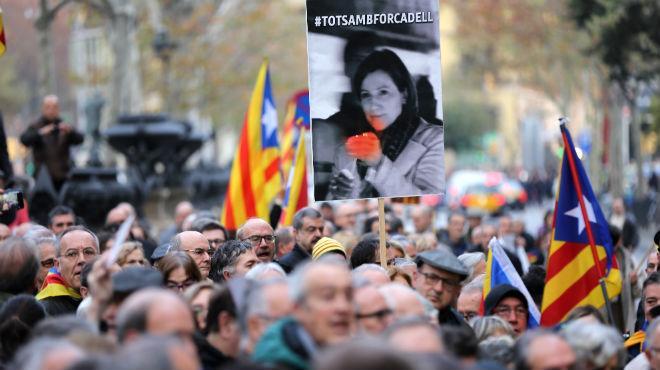 Suport a Forcadell en la seva declaració davant el TSJC