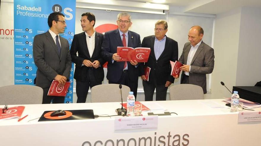 Carmelo Vera, Patricio Rosas, José Flores, Ramón Madrid y José Carlos Sánchez de la Vega.