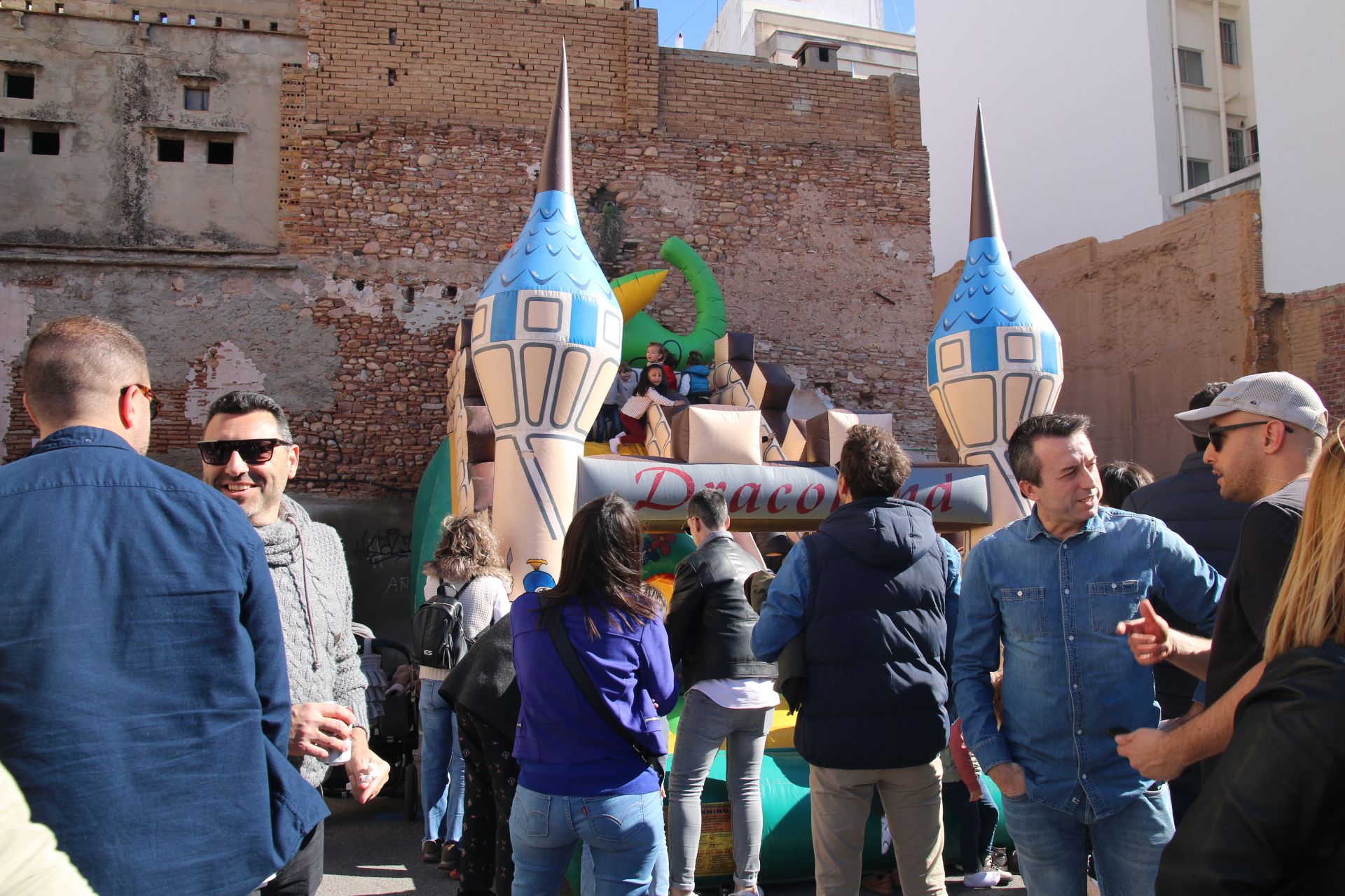 Búscate en la galería de la fiesta de las paellas de Burriana por Sant Blai