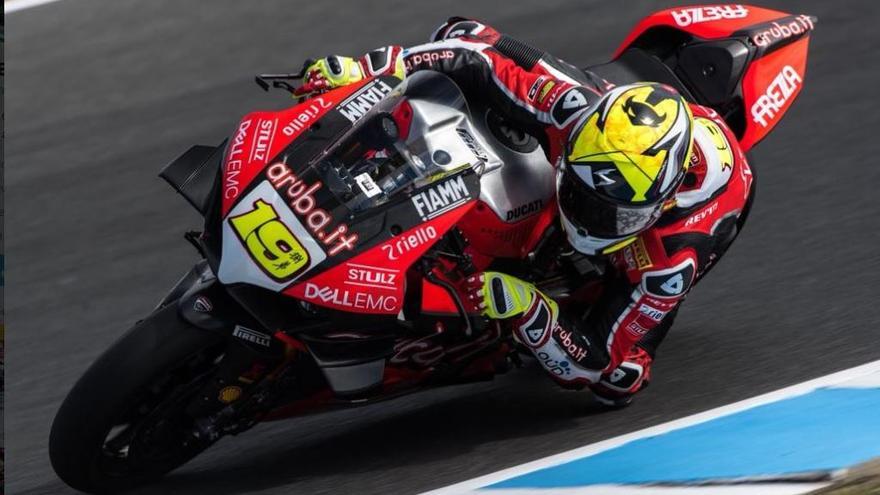 Bautista domina los entrenamientos de Phillip Island