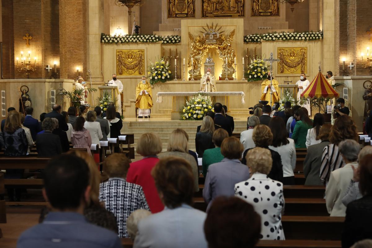 Un momento de la celebración de la misa, con restricciones, del año pasado