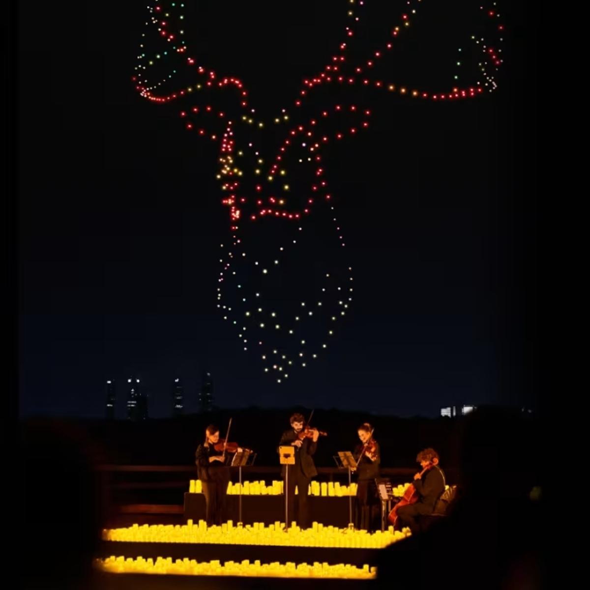 El espectáculo de drones estará acompañado de música en directo