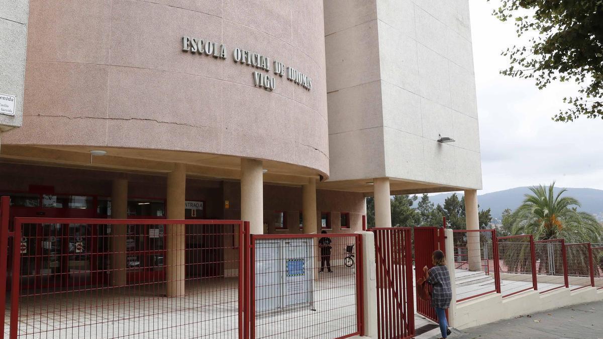 Escuela de Idiomas de Vigo, en Martínez Garrido.