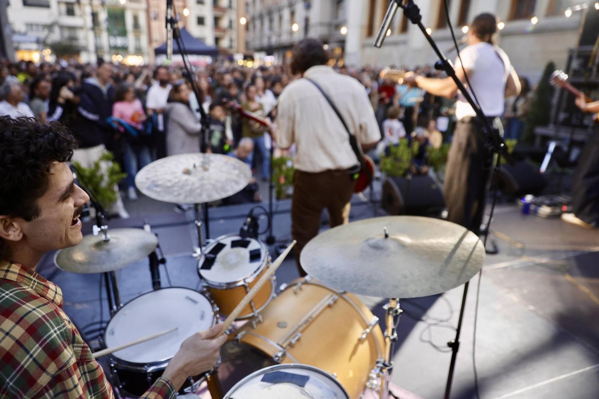 La Noche Blanca de Gijón, en imágenes
