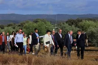 Visita de los ministros de la UE a Rabanales: "Tenemos una finca puntera a nivel europeo"