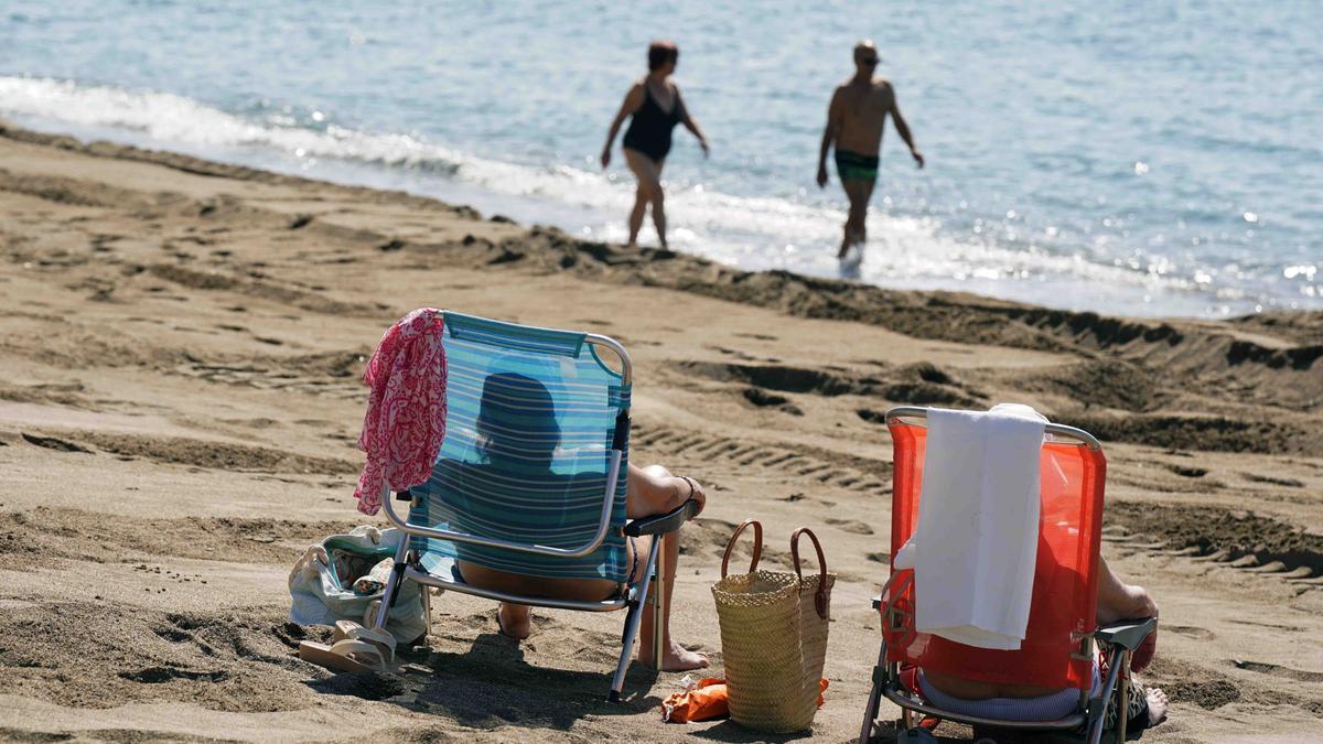 Una imagen de las playas de Málaga este mes de abril.v