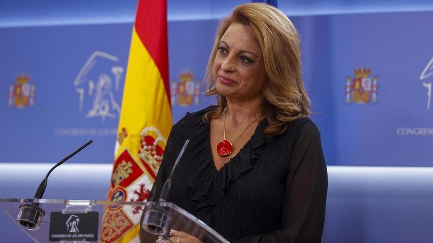 Cristina Valido en una rueda de prensa en el Congreso