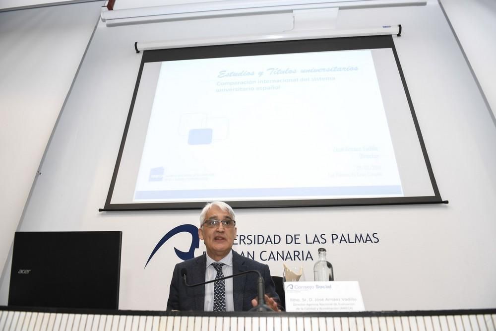 El presidente de la Agencia Nacional de Evaluación de la Calidad y Acreditación (ANECA), José Arnáez, en los desayunos Universidad-Sociedad