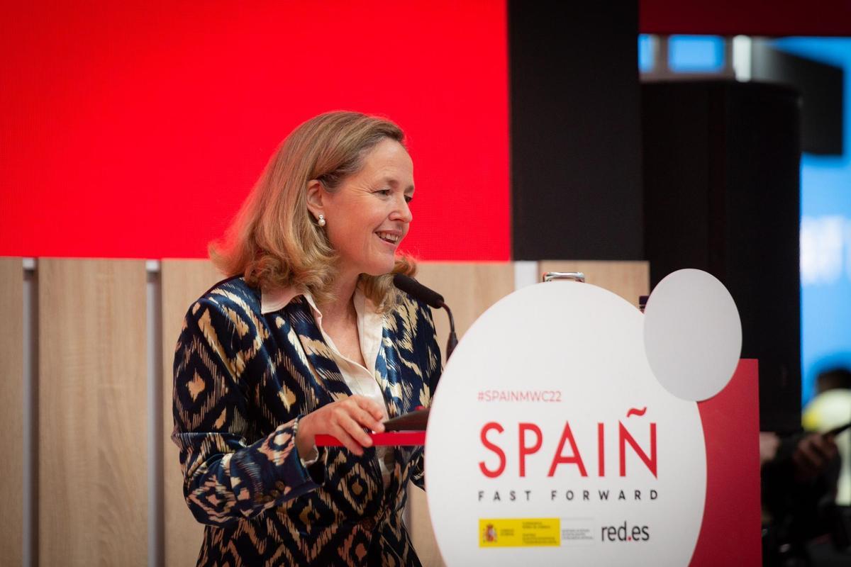Espanya destinarà 1.100 milions per crear una intel·ligència artificial que parli en espanyol Espanya destinarà 1.100 milions per crear una intel·ligència artificial que parli en espanyol