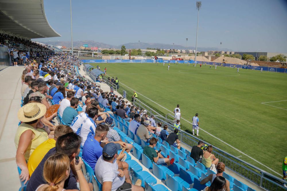 Atlético Baleares weiht das neue Stadion ein