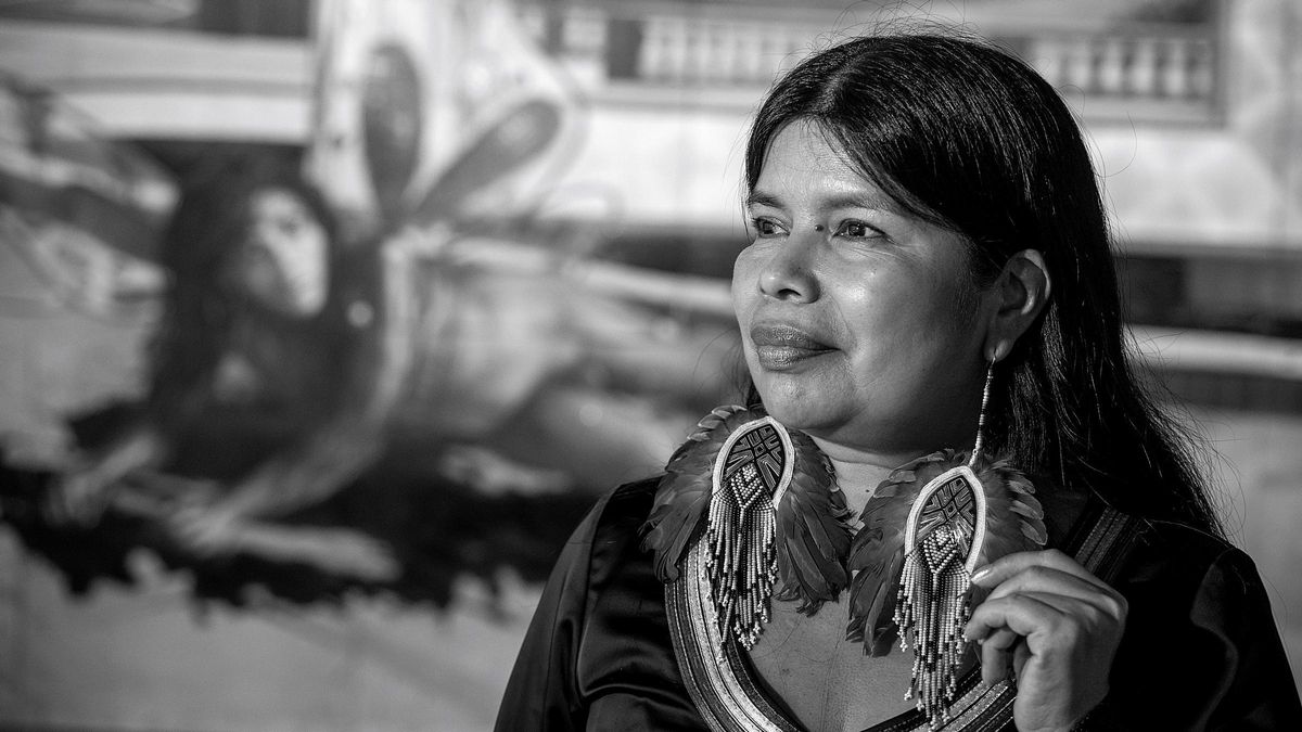 Patricia Gualinga, líder indigenista de la Amazonía, en el CCCB.