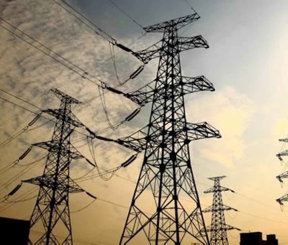 Las trabas burocráticas frenan el avance del autoconsumo eléctrico