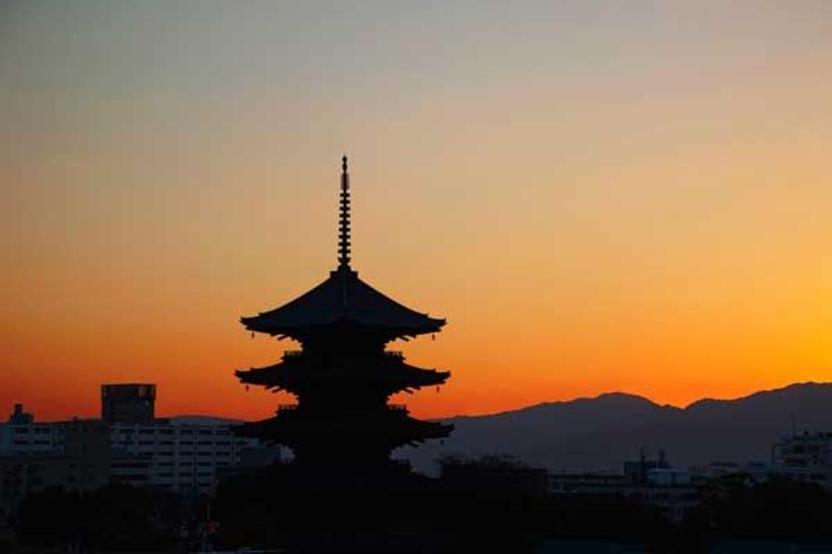 Templo de Toji al atardecer.