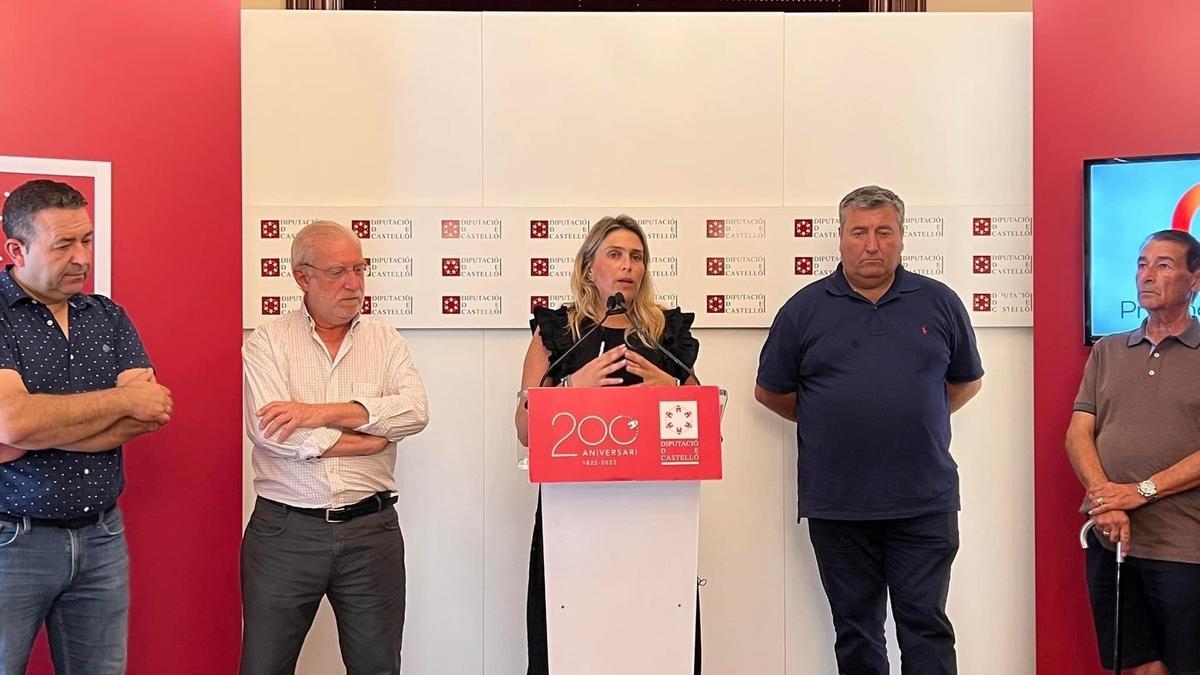 Marta Barrachina durante una rueda de prensa convocada en agosto por los incendios forestales de Bejís y Les Useres.