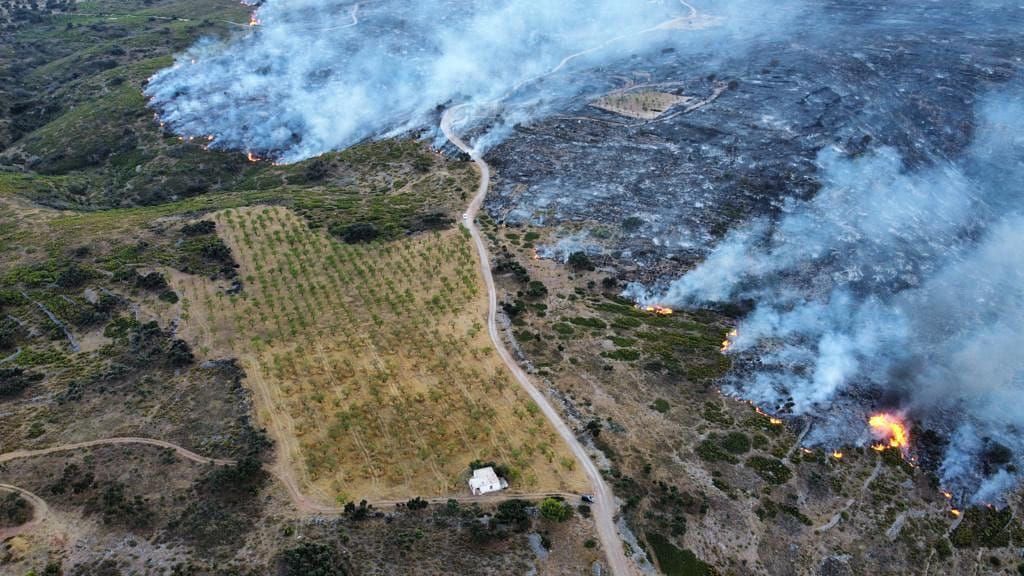 Las imágenes más impactantes del incendio en Bejís