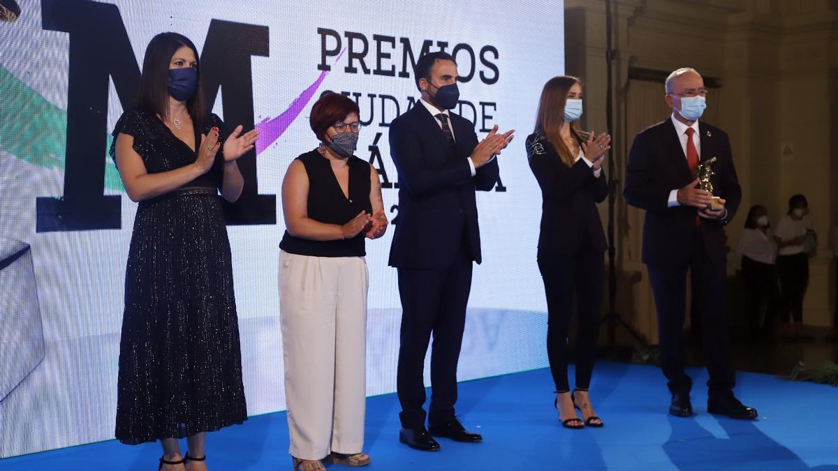 El Ayuntamiento acoge la entrega de los Premios Málaga