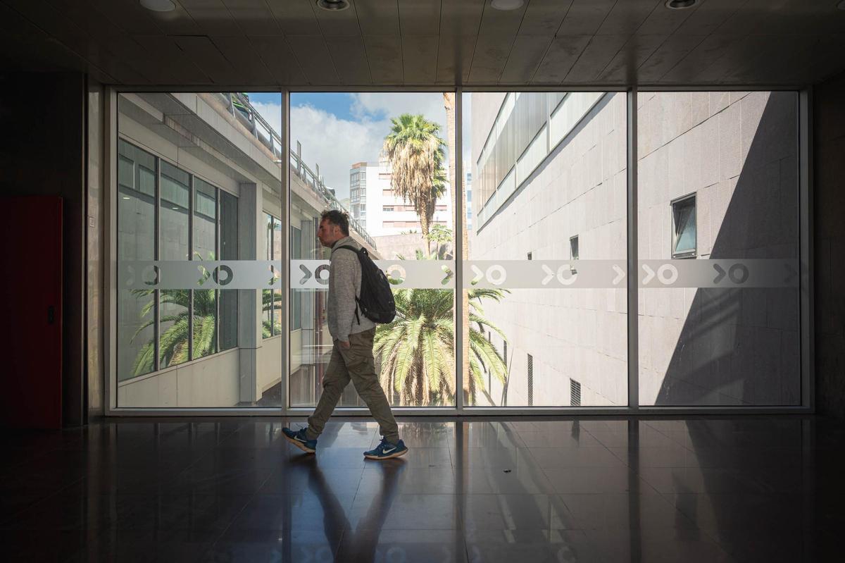 El Intercambiador de Santa Cruz de Tenerife se queda pequeño