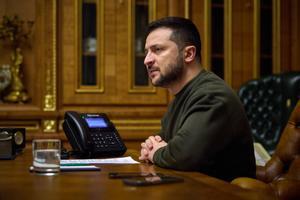 Zelenski lamenta el que va passar al Despatx Oval i demana tornar a cooperar amb Trump