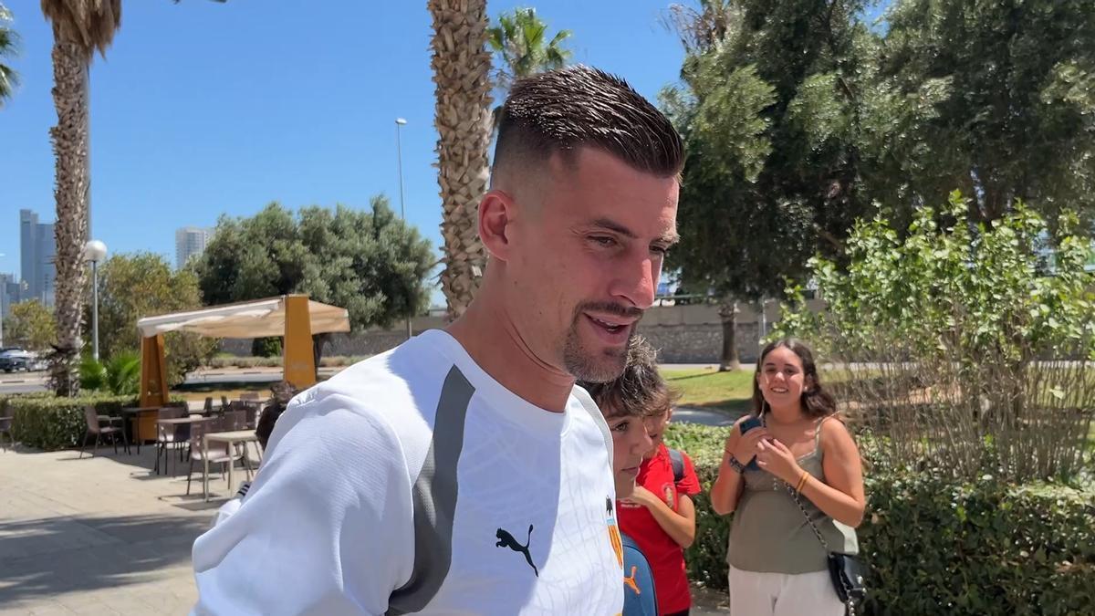 Santamaría se incorpora a la pretemporada del Valencia CF