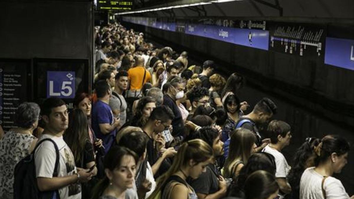 El metro de Barcelona afrontó el lunes pasado una nueva jornada de huelga, la 11ª en los últimos tres meses.