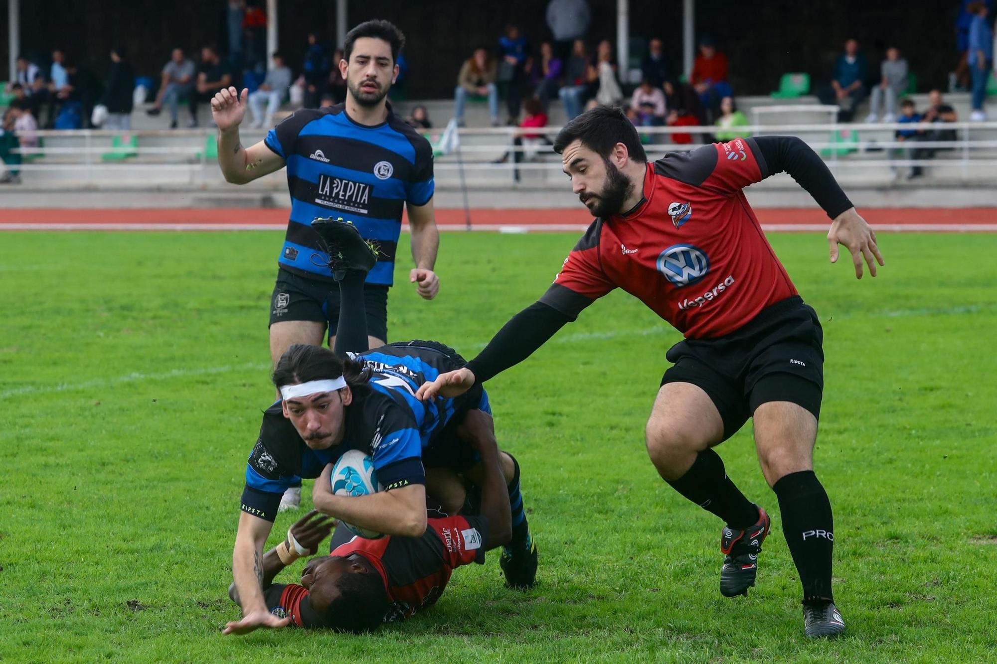 Las mejores imágenes de la victoria del Os Ingleses ante el Pontevedra Rugby Club