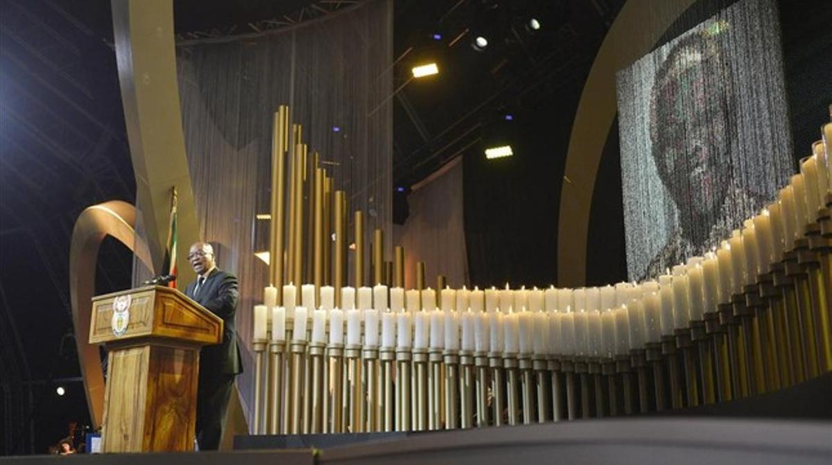 El president Jacob Zuma, durant la cerimònia de comiat.