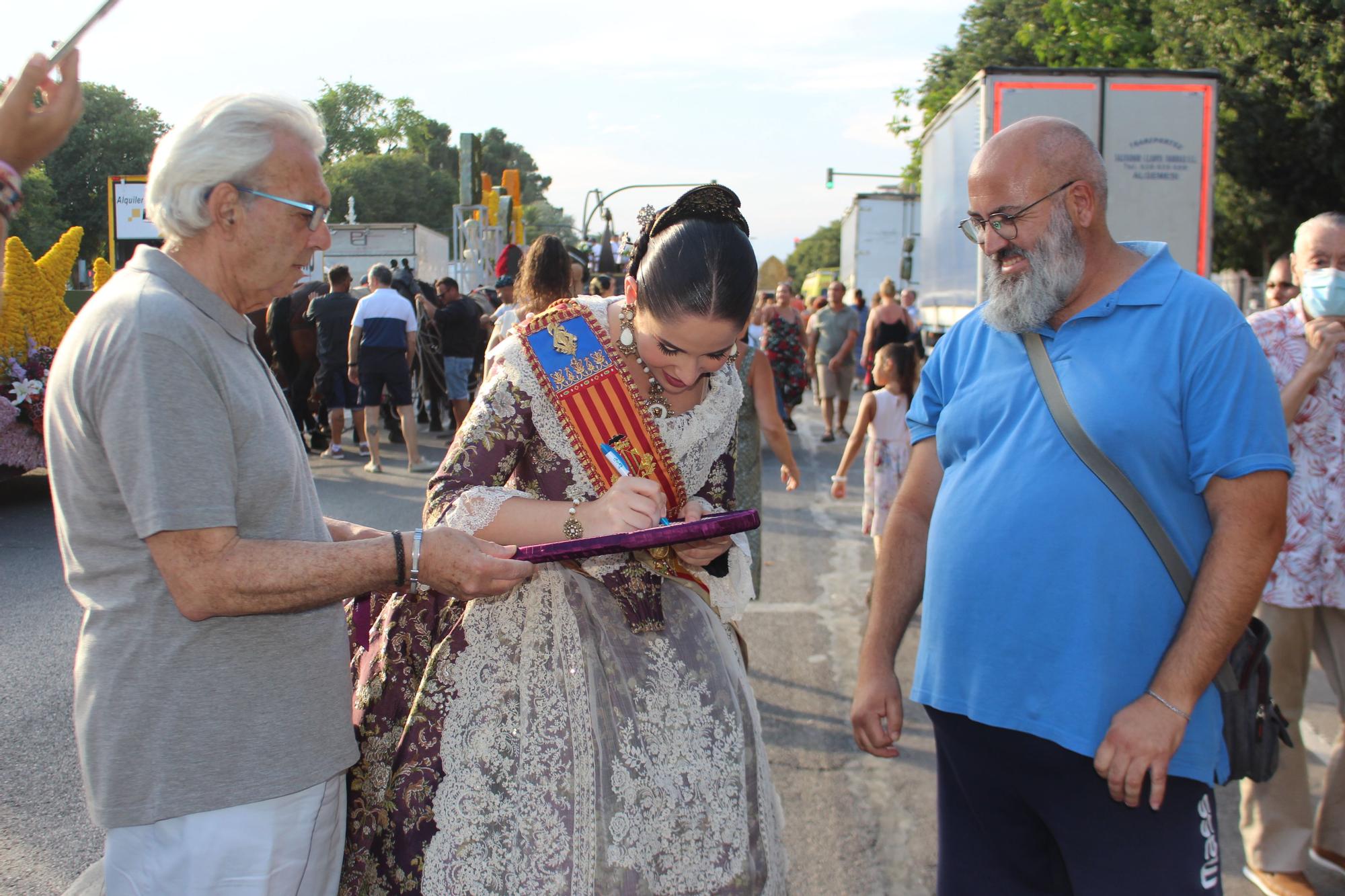 Fin de Feria para Carmen, Nerea y las cortes 2022 en la Batalla de Flores