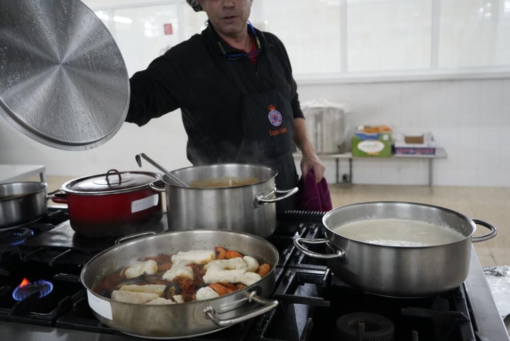 La cena solidaria de Nochebuena, en imágenes.