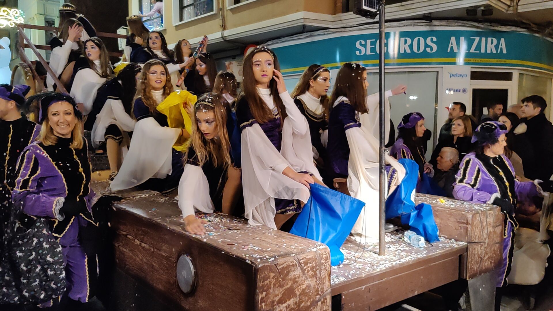 Así ha sido el paso de los Reyes Magos por la Ribera