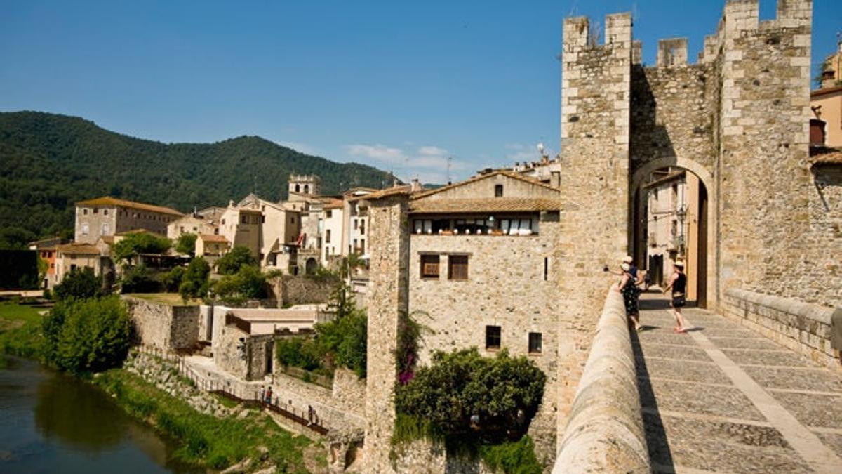 Besalú, en la comarca de La Garrocha, en Girona.