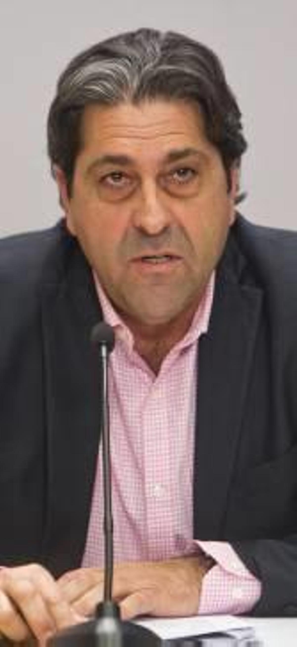 C's arrincona a Fernando Sepulcre