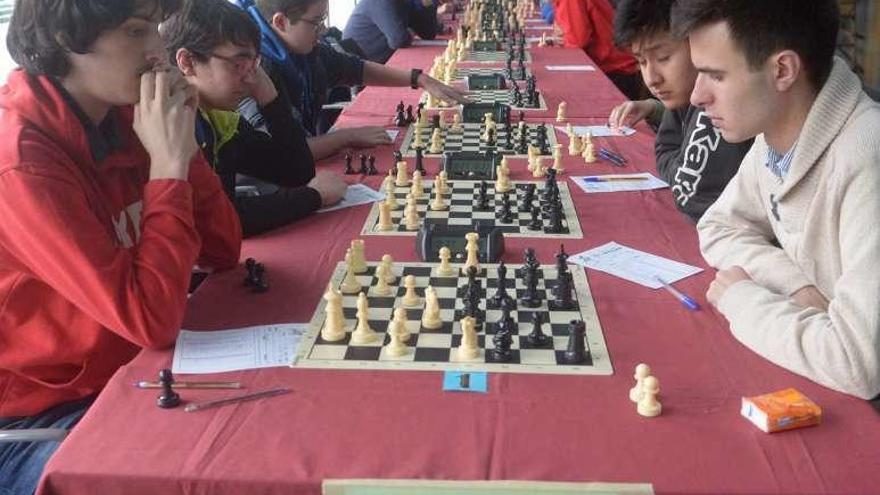 Torneo de ajedrez celebrado en Vilagarcía. // Noé Parga