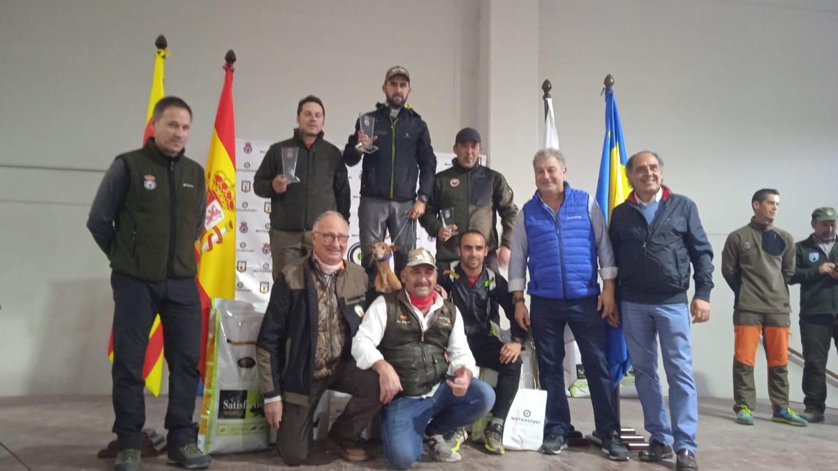 Podio de la Semifinal Sur del Campeonato de España de Caza Menor Con Perro