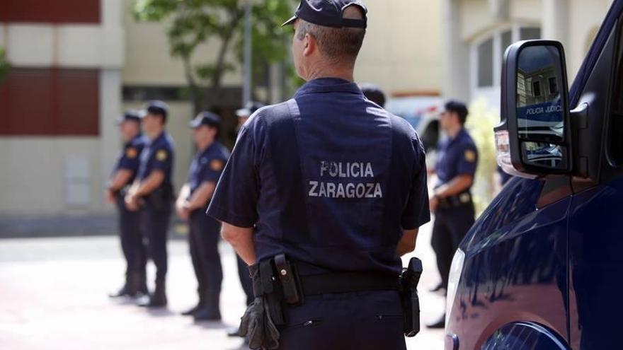 Zaragoza creará 57 nuevas plazas de Policía Local hasta finales de 2018