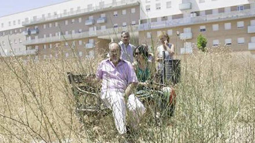 El PSOE de Badajoz exige la recuperación de jardines de &quot;Cuartón del Cortijo&quot;