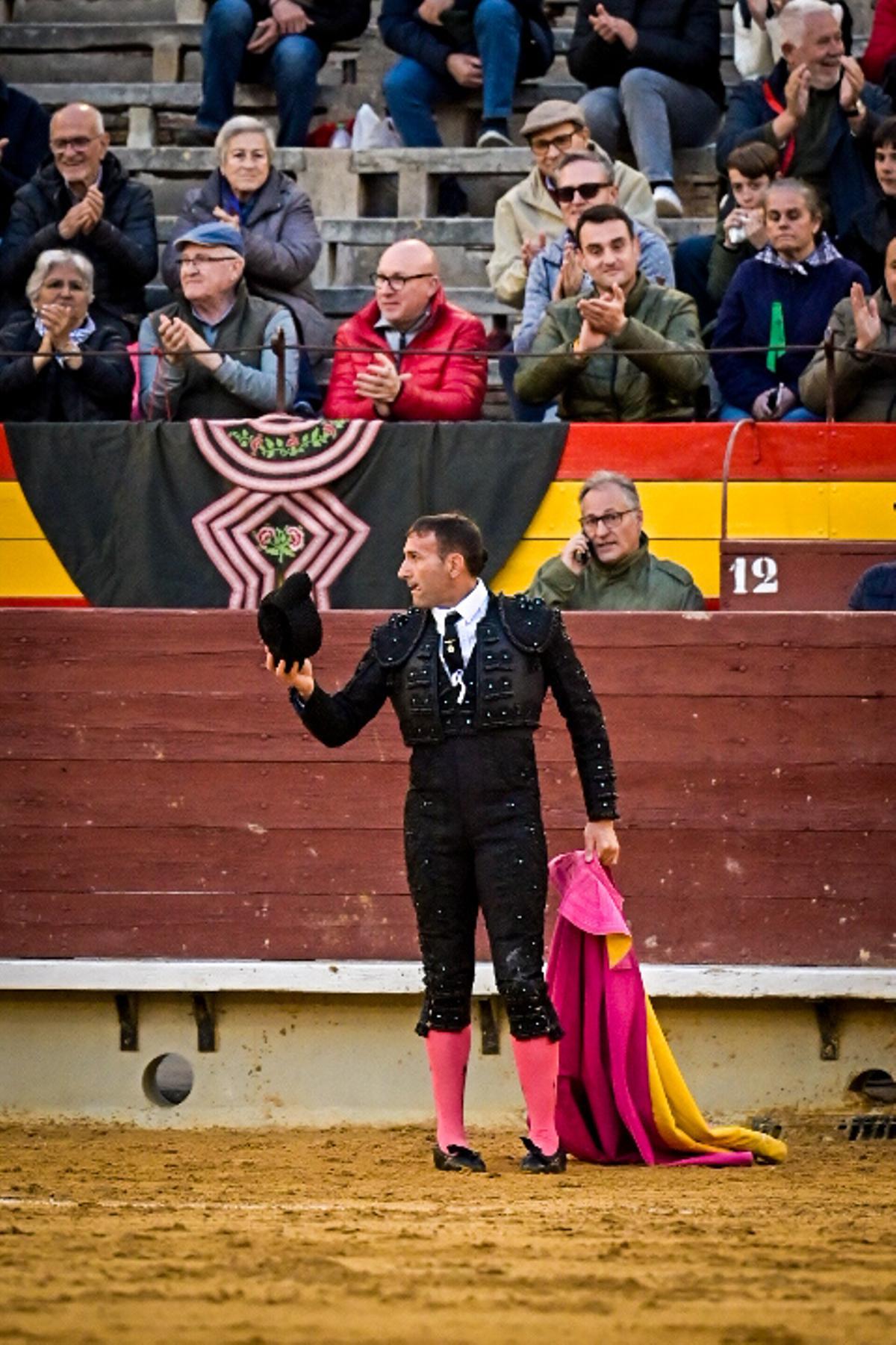 Íker de Virgilio, a hombros  en la novillada sin picadores