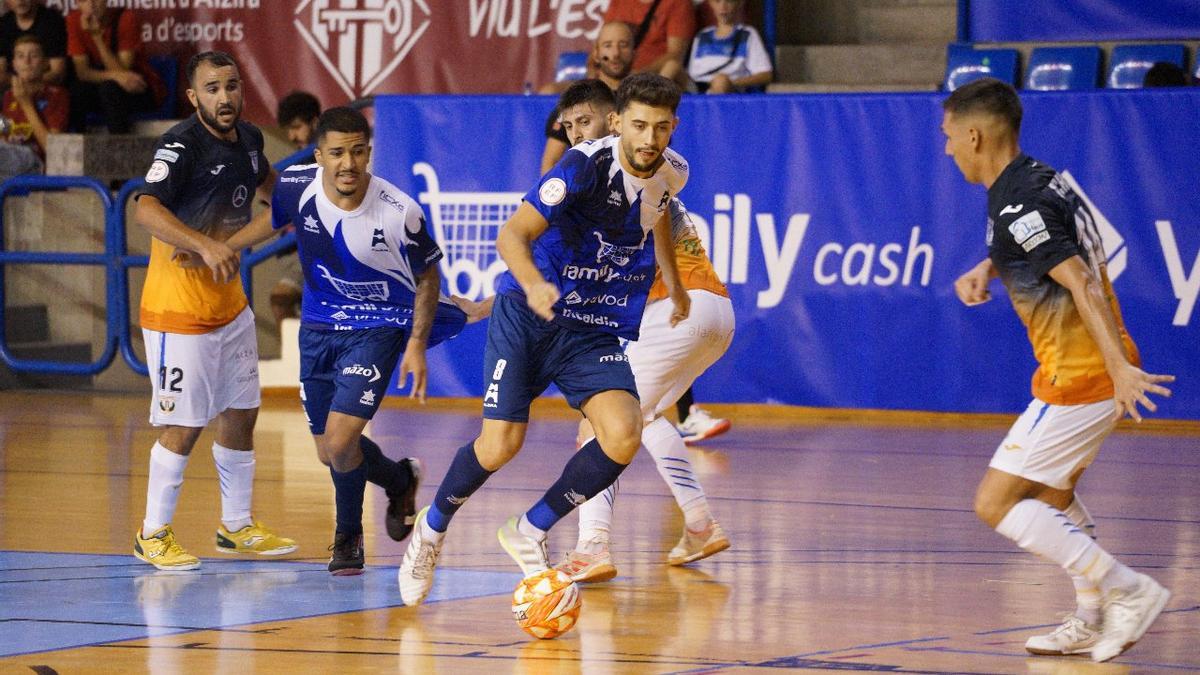 Peiró y Gus durante la victoria frente al Leganés en la primera vuelta.