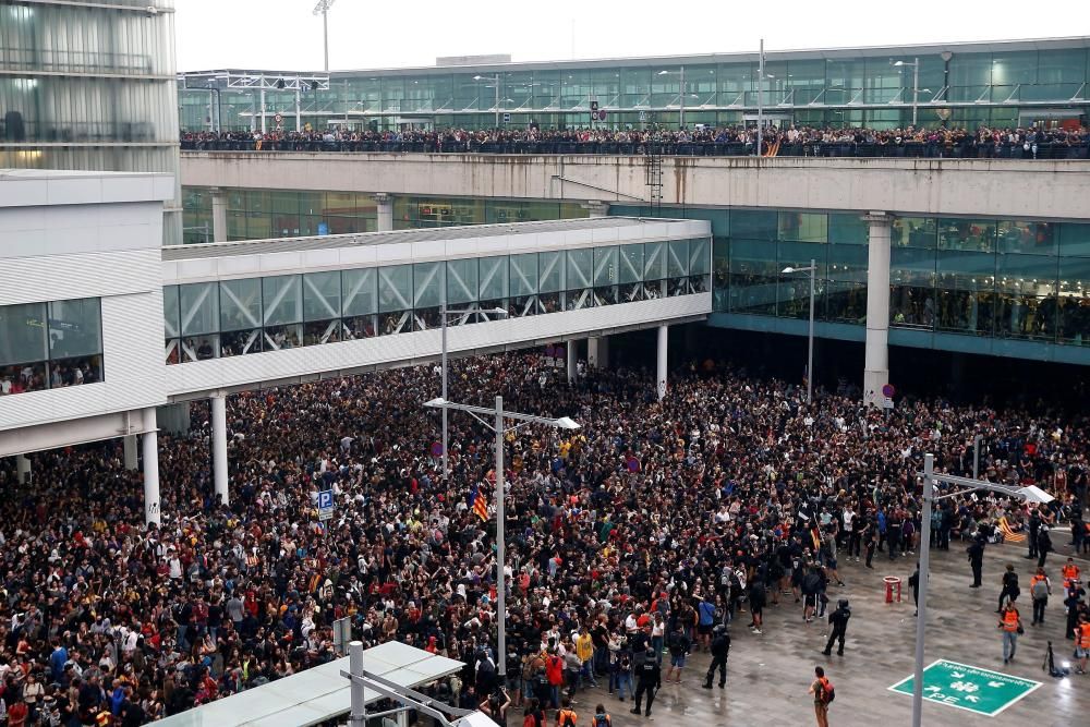 Tensión en El Prat tras la sentencia del ''procés''