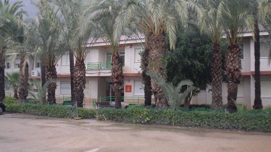 Orihuela realiza más de 50 actuaciones de mantenimiento en el Antonio Sequeros