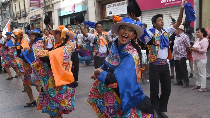 Bailando al ritmo del mundo