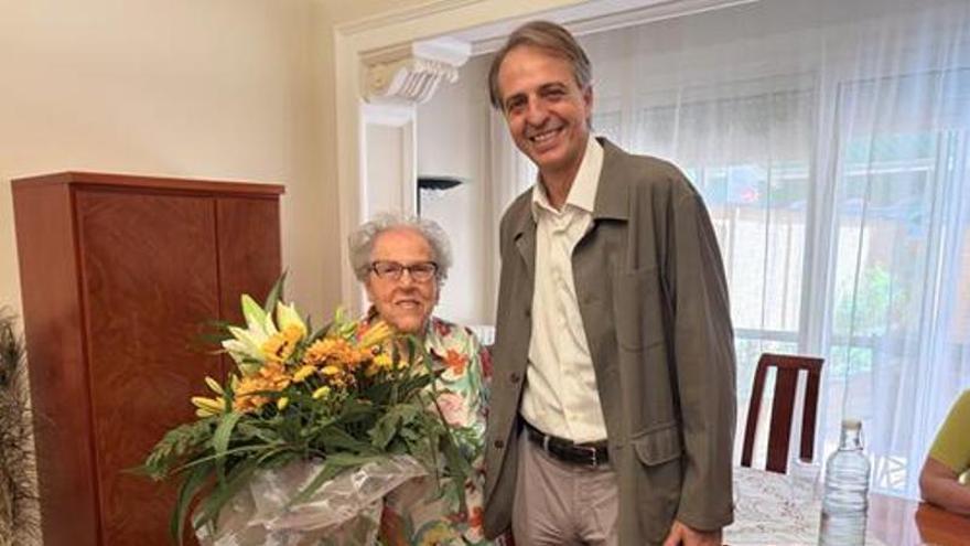 Manresa homenatja pel seu centenari Isabel Garcia Nieto, supervivent del camp de concentració d'Argelers
