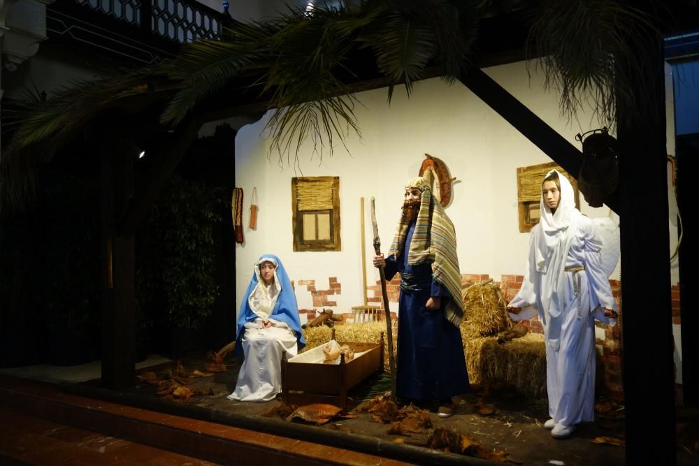 Fundación Victoria. Este Belén viviente está abierto al público desde las 10.00 horas hasta las 18.00 horas. Es una representación de 8 pasajes del nacimiento de Jesús.