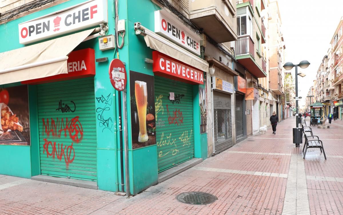 La crisis del coronavirus en la calle Delicias de Zaragoza