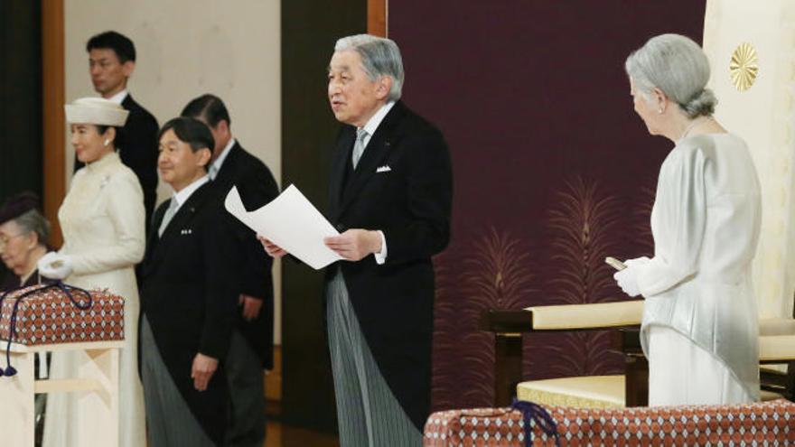 El emperador Akihito abdica en su hijo Naruhito