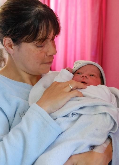 Las Palmas deGran Canaria. Primer bebé del año  | 01/01/2020 | Fotógrafo: José Carlos Guerra