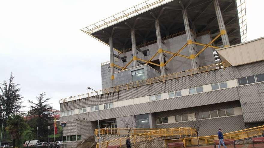 La comisaría de la Policía Nacional de Ourense. // Iñaki Osorio