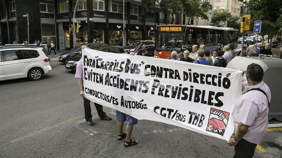 Protesta contra los carriles bus contradirección